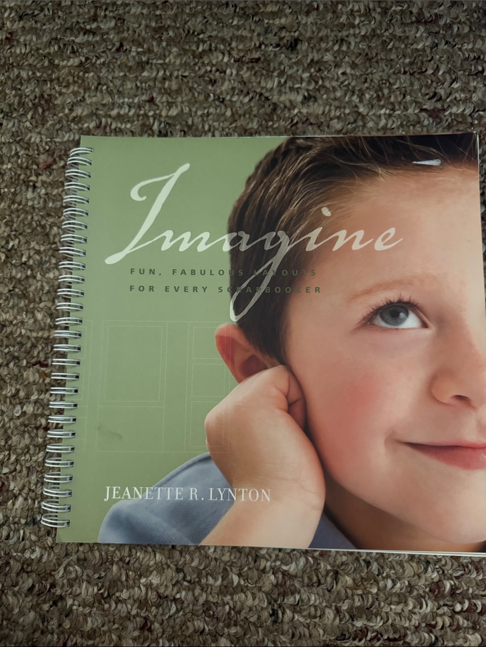 Jeanette R. Lynton Imagine Spiral-Bound Scrapbook Album - Sage Green